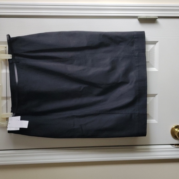 Liz Claiborne Charcoal Midi Skirt - Picture 2 of 2